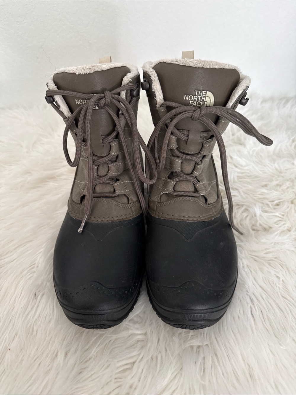 The North Face Women's Taupe and Black Waterproof Winter Boots